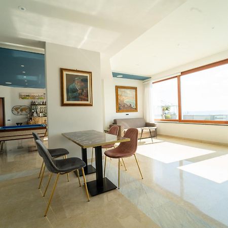 Villa Tito Livio Starguest Поцуоли Екстериор снимка